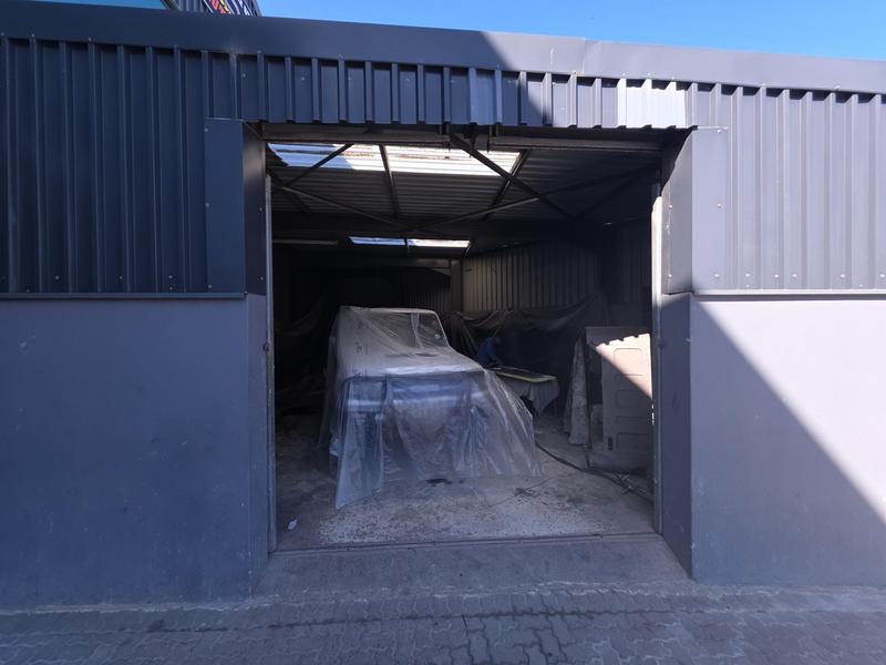 To Let Commercial Property for Rent in Voorbaai Western Cape